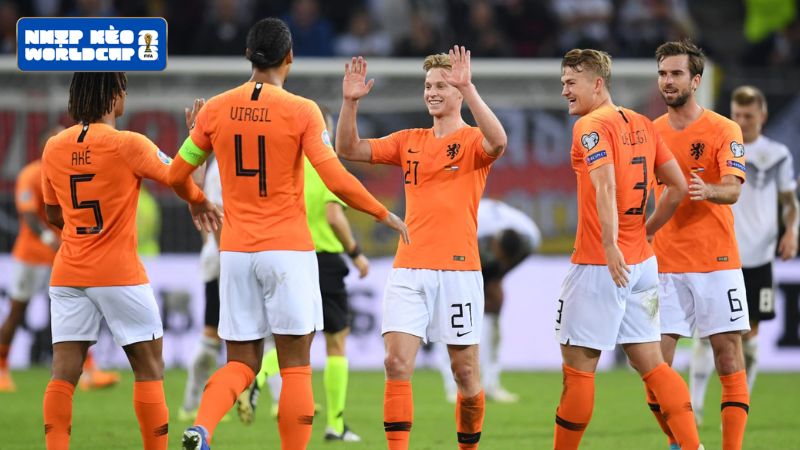 Triết lý nổi tiếng “Total Football” giúp đội bóng thi đấu linh hoạt