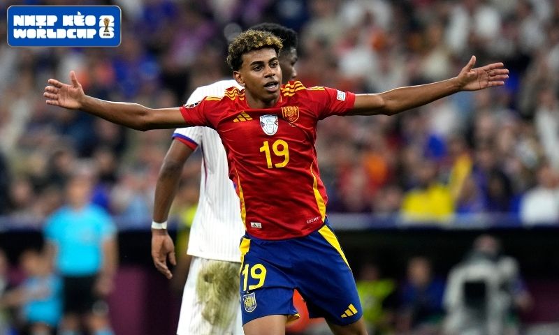 Sao mai đáng xem tại World Cup - Khi WC là "lò luyện siêu sao"