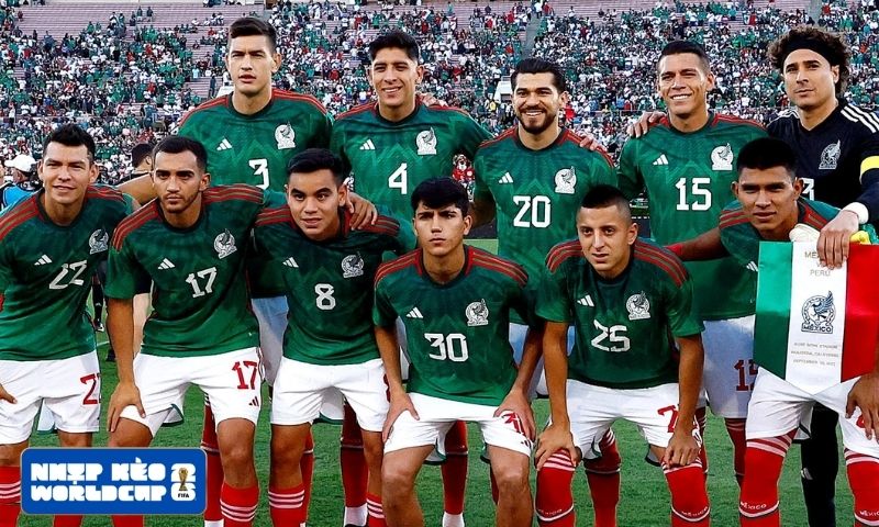Javier Aguirre công bố đội hình và áp lực của một trong ba đội chủ nhà
