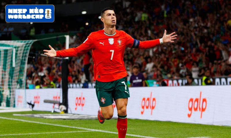 Ronaldo có thể trở thành cầu thủ đầu tiên ghi bàn ở 6 kỳ World Cup