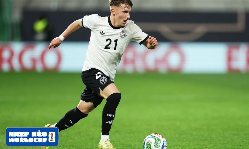 Cú sốc mang tên Lennart Karl trước ngày khai mạc World Cup
