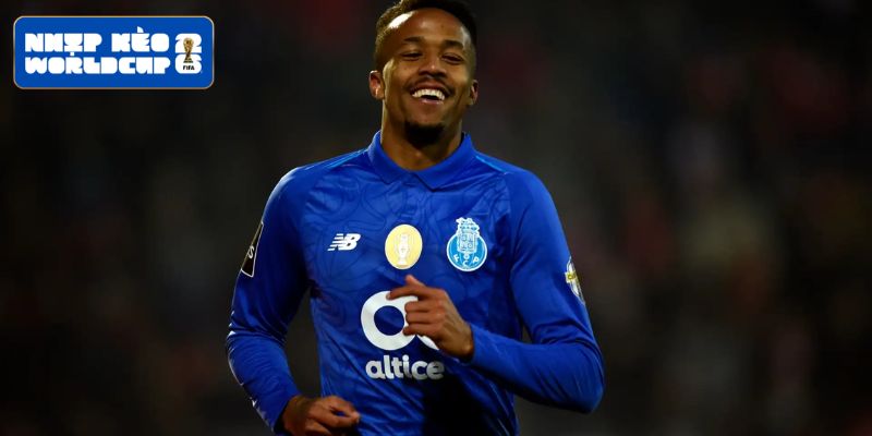 Eder Militao trong màu áo Real Madrid – ngôi sao 28 tuổi sẽ phải chờ đợi đến tháng 10/2026 mới có thể tái xuất sân cỏ Eder Militao trong màu áo Real Madrid – ngôi sao 28 tuổi sẽ phải chờ đợi đến tháng 10/2026 mới có thể tái xuất sân cỏ