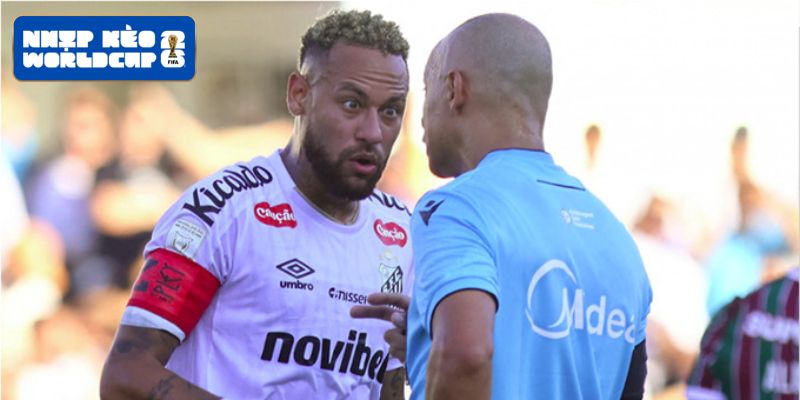 HLV Carlo Ancelotti đối mặt với áp lực loại bỏ "cừu đen" để giữ vững kỷ luật tại ĐT Brazil HLV Carlo Ancelotti đối mặt với áp lực loại bỏ "cừu đen" để giữ vững kỷ luật tại ĐT Brazil
