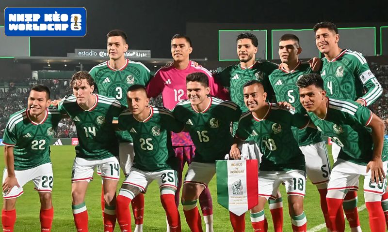 Động thái này nói gì về áp lực của đội chủ nhà World Cup?