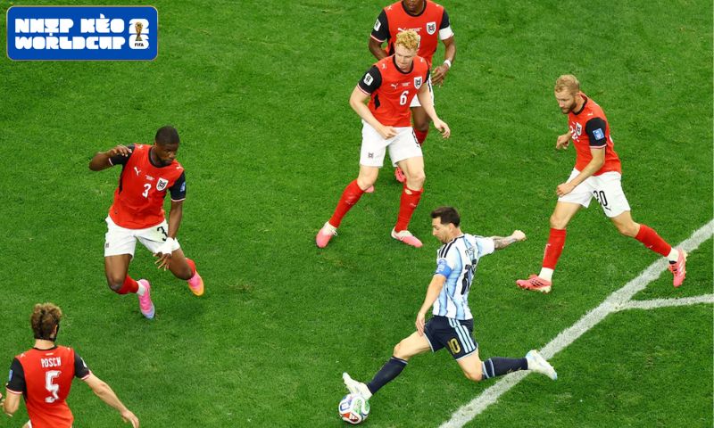 Lionel Messi thiết lập hai kỷ lục vô tiền khoáng hậu tại World Cup