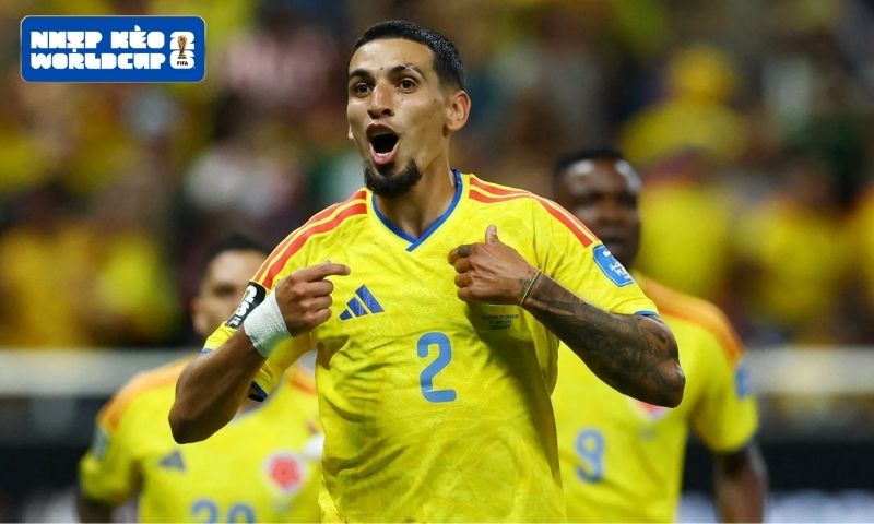 Colombia trở thành đội đầu tiên giành vé vào vòng 32 đội tại Bảng K