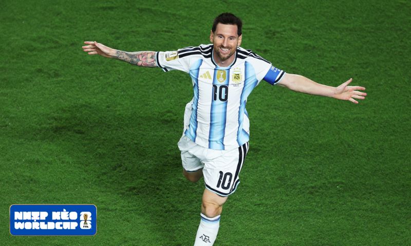 Lionel Messi tiếp tục viết nên chương huy hoàng cuối cùng trong sự nghiệp Lionel Messi tiếp tục viết nên chương huy hoàng cuối cùng trong sự nghiệp
