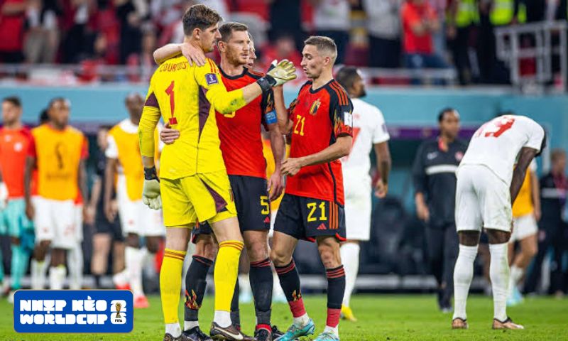 Courtois chỉ ra chìa khóa để vượt qua Tây Ban Nha Courtois chỉ ra chìa khóa để vượt qua Tây Ban Nha