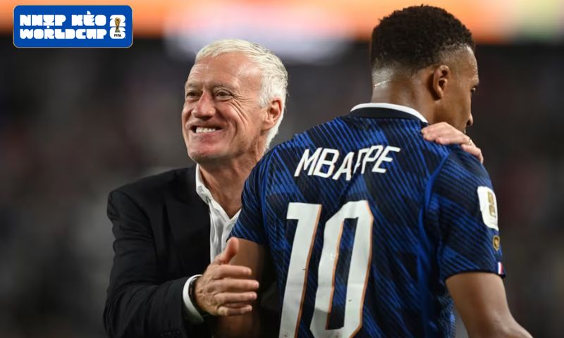 Kỷ lục 4 kỳ World Cup liên tiếp vào tứ kết làm nên huyền thoại