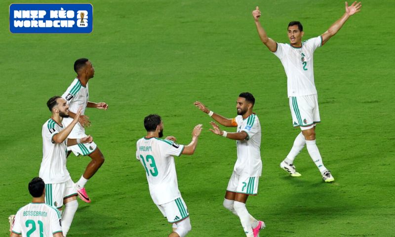 Algeria chia tay World Cup trong tiếc nuối