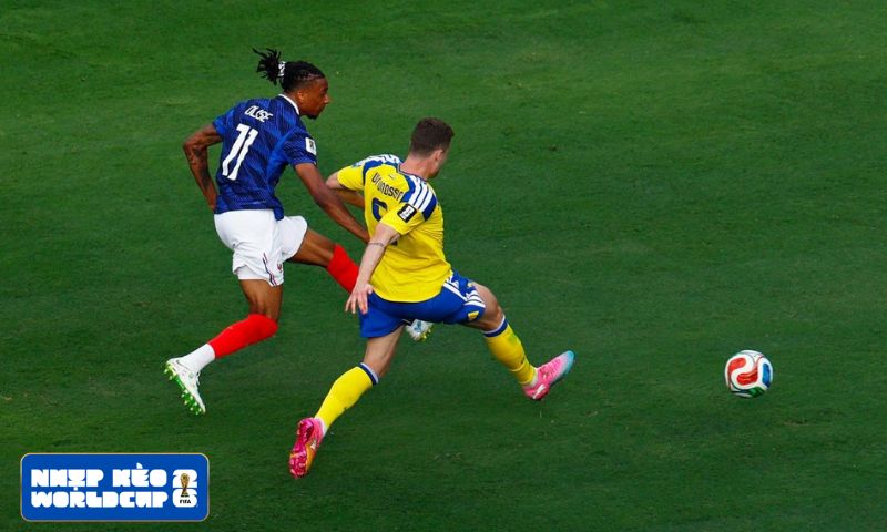 Thụy Điển bất lực trước sức mạnh của "Les Bleus"