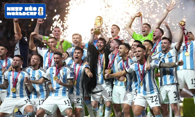 HLV Scaloni dành những lời đặc biệt cho Lionel Messi trước trận chung kết HLV Scaloni dành những lời đặc biệt cho Lionel Messi trước trận chung kết
