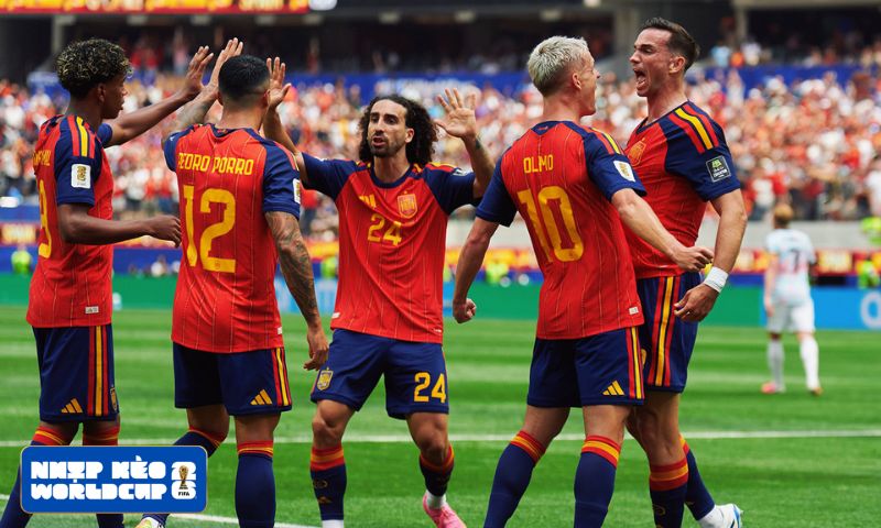Điểm chung giữa hai thế hệ và tương lai đầy hứa hẹn của La Roja