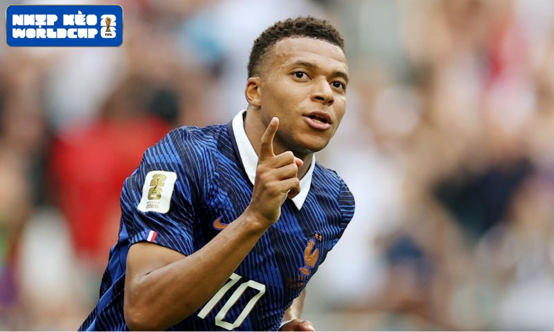 Mbappé bùng nổ với cú đúp và một kiến tạo, Pháp suýt tạo nên màn ngược dòng Mbappé bùng nổ với cú đúp và một kiến tạo, Pháp suýt tạo nên màn ngược dòng