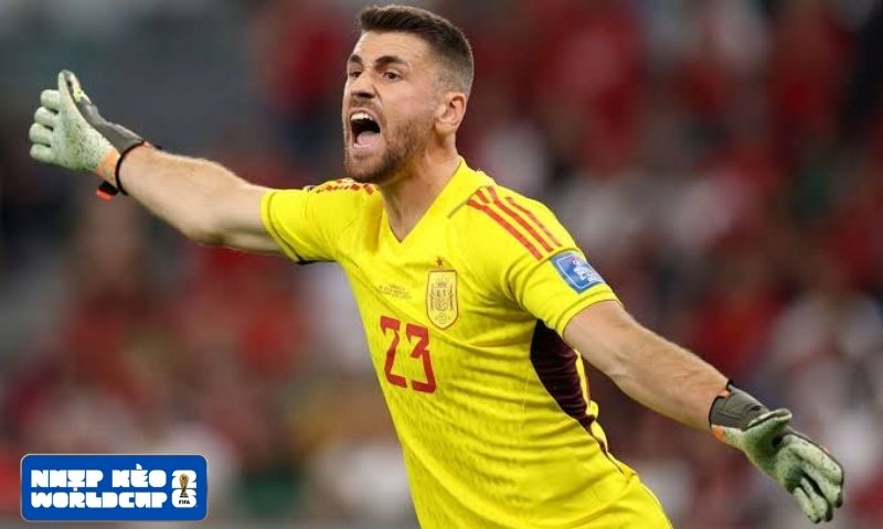 Unai Simón và hàng thủ Tây Ban Nha tạo nên bức tường vững chắc Unai Simón và hàng thủ Tây Ban Nha tạo nên bức tường vững chắc